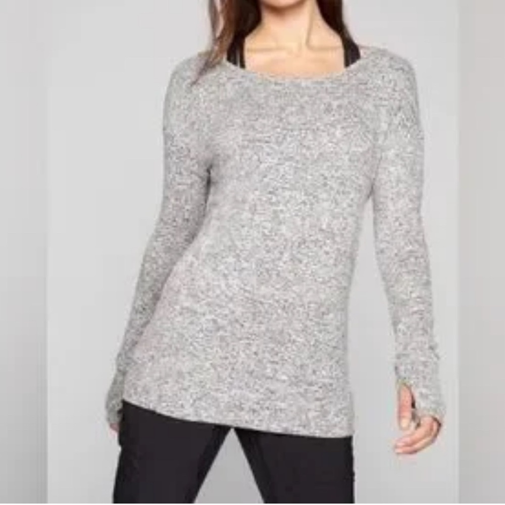 Athleta Heather Gray Luxe Cutout Pose Long Sleeve Top - Picture 4 of 9